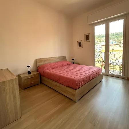 Trilocale Centro Διαμέρισμα *